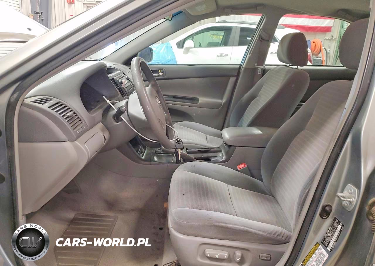 2005 Toyota Camry Le VIN:4T1BE32K95U575882 - 7