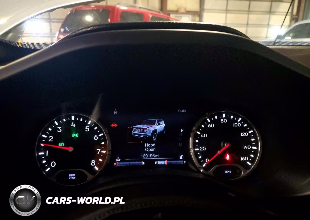 2018 Jeep Renegade Latitude VIN:ZACCJBBB0JPH23251 - 9