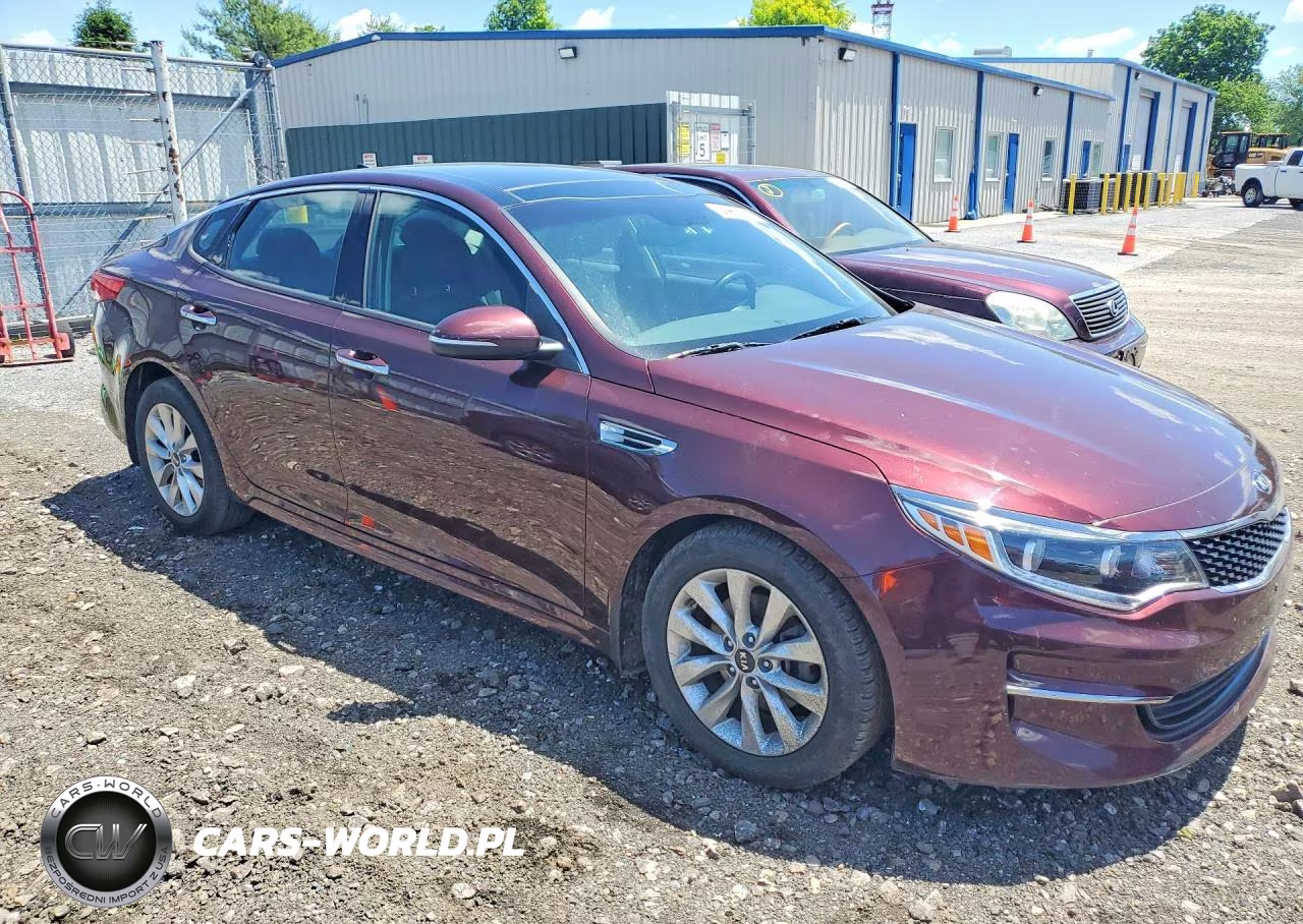 2017 Kia Optima Ex VIN:5XXGU4L37HG150634 - 4