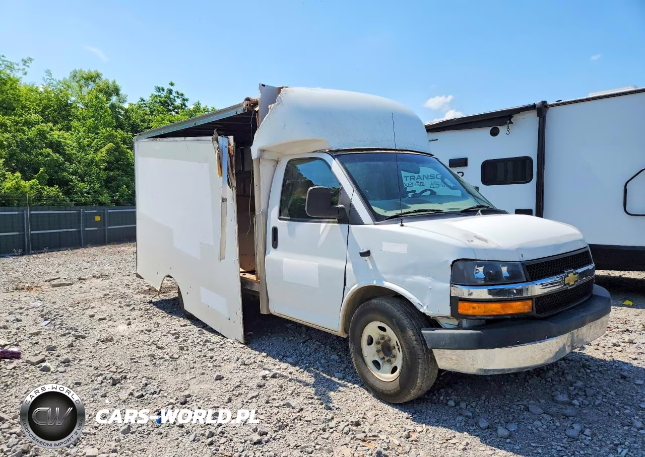 2020 Chevrolet Express Delivery Truck VIN:1HA0GRFG7LN011763 - 4