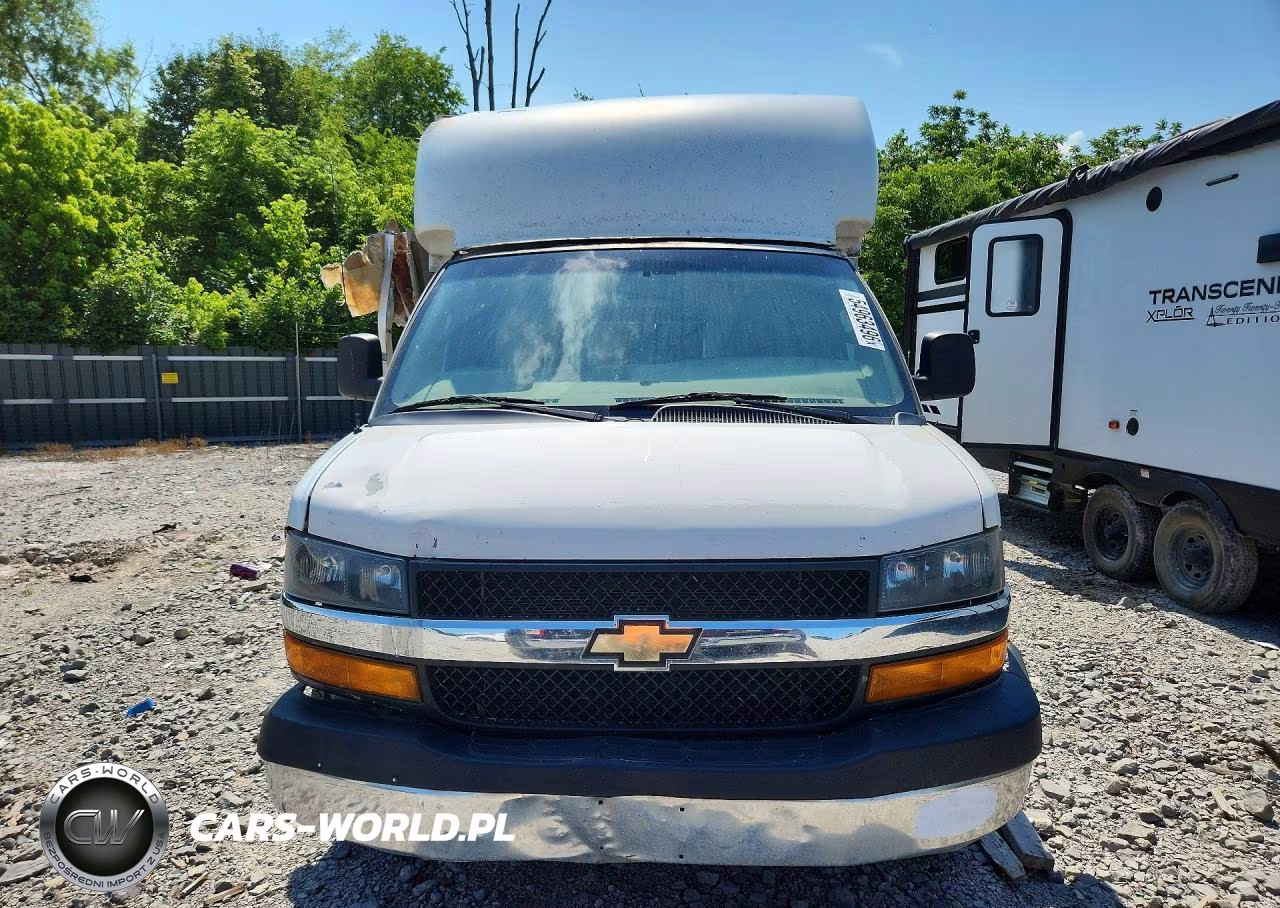 2020 Chevrolet Express Delivery Truck VIN:1HA0GRFG7LN011763 - 5