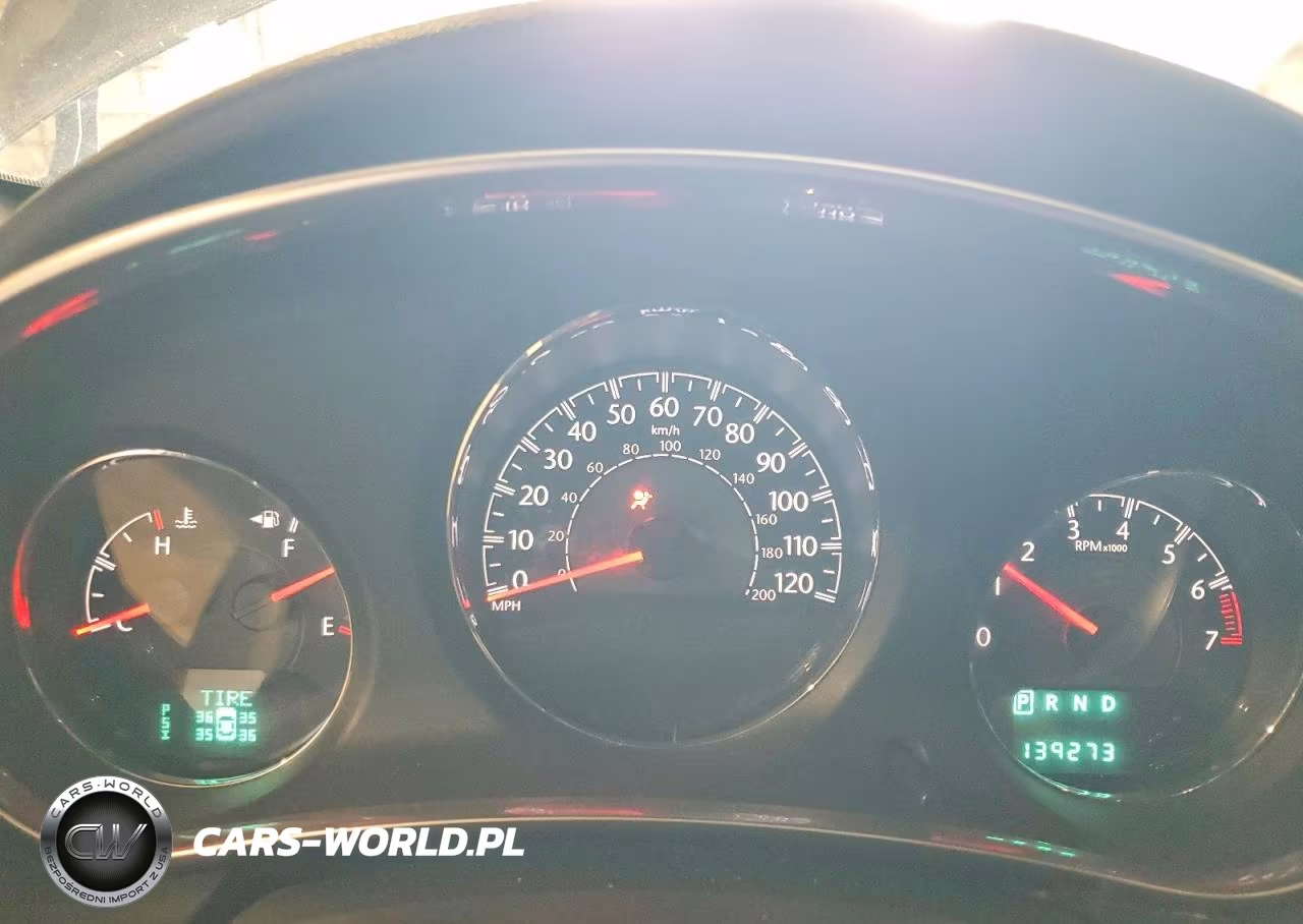 2012 Chrysler 200 S VIN:1C3CCBHG0CN200390 - 9