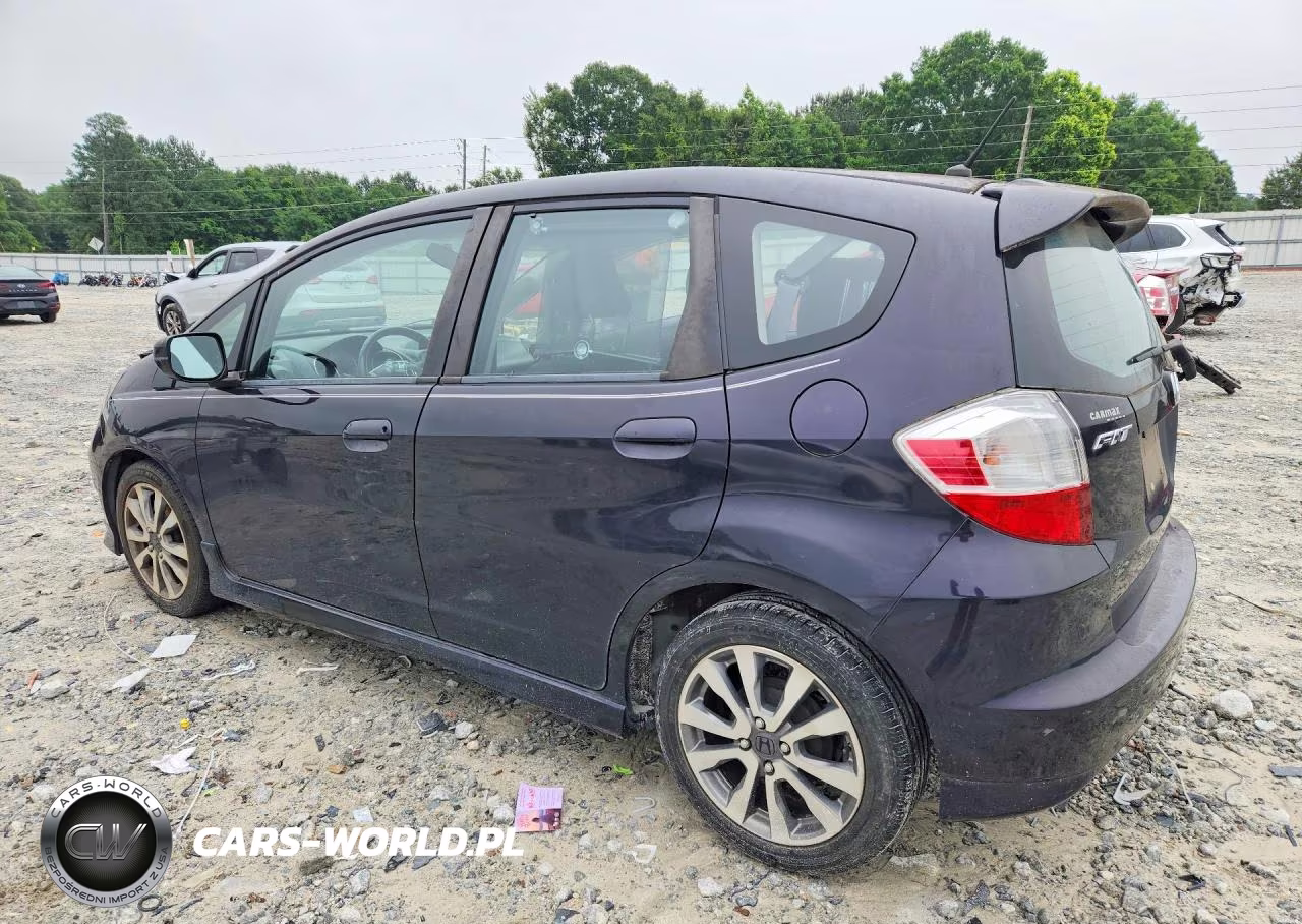 2013 Honda Fit Sport VIN:JHMGE8H55DC047896 - 2