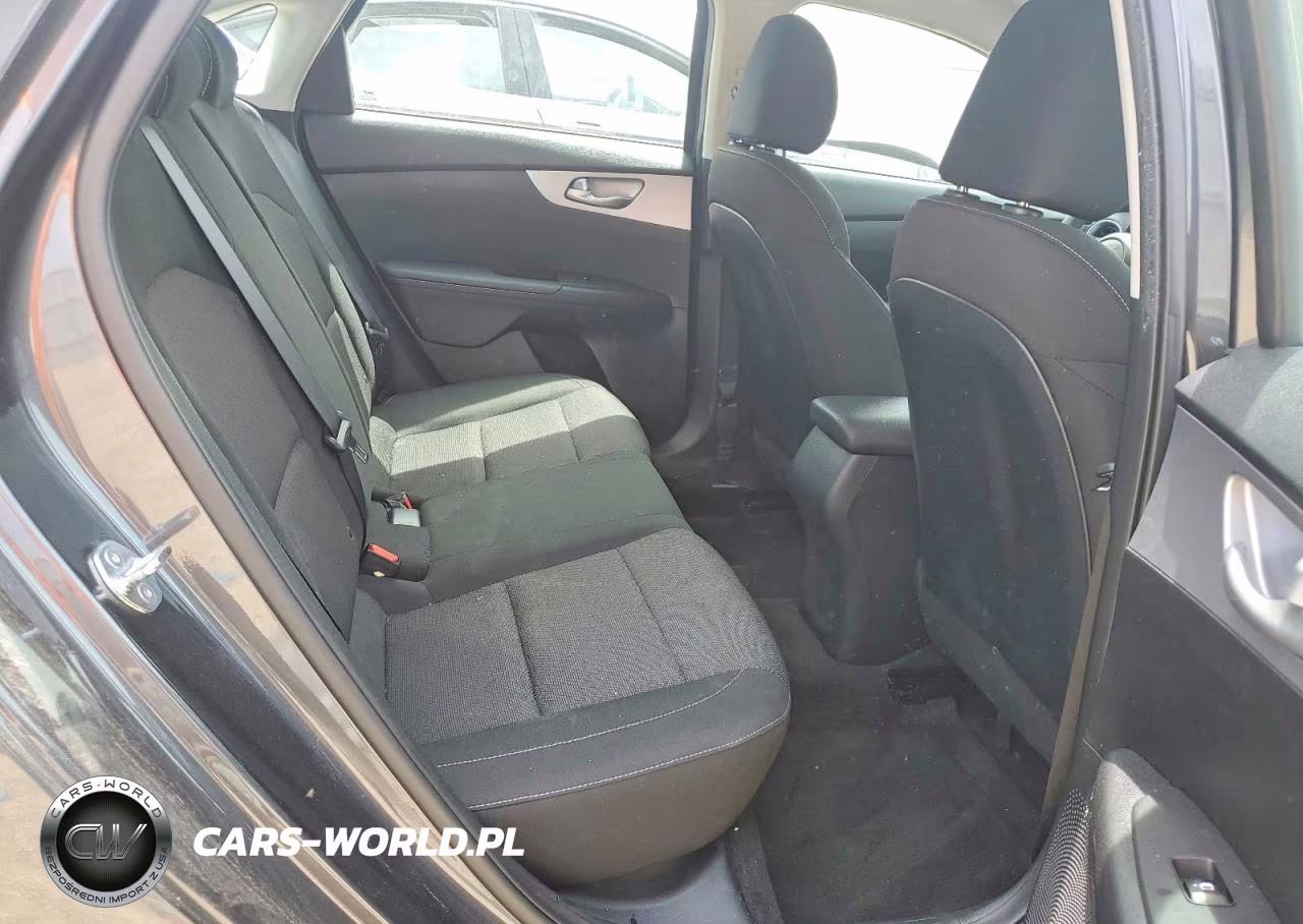 2024 Kia Forte Lxs VIN:3KPF24AD5RE839756 - 10