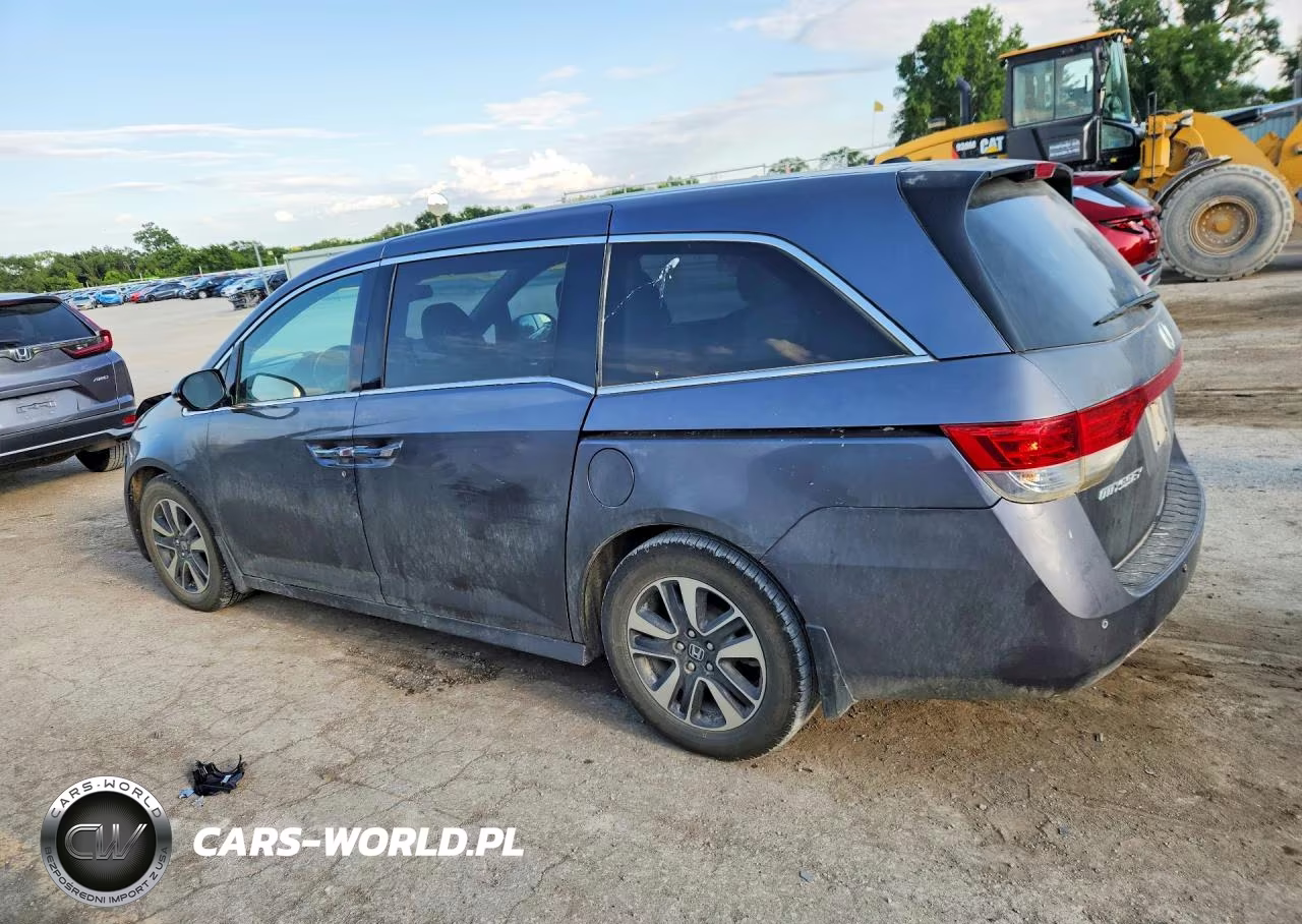 2016 Honda Odyssey Touring VIN:5FNRL5H95GB083323 - 2
