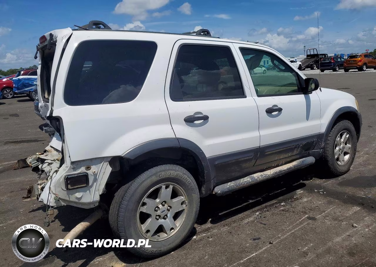2003 Ford Escape Xlt VIN:1FMYU03123KC85977 - 3