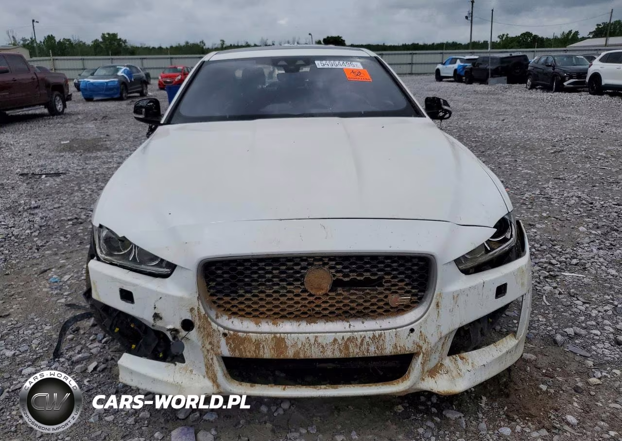 2019 Jaguar Xe S VIN:SAJAG4FV8KCP45026 - 5