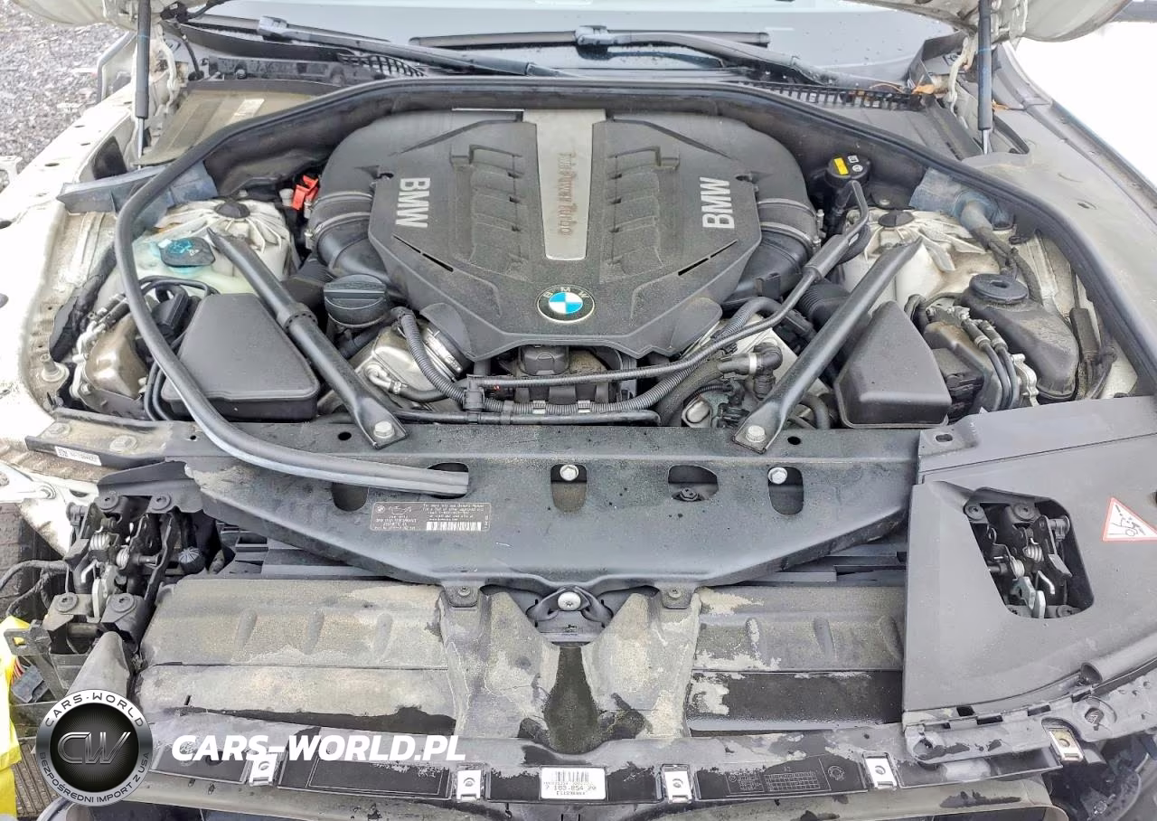 2015 BMW 750 Lxi VIN:WBAYF8C57FD655150 - 11