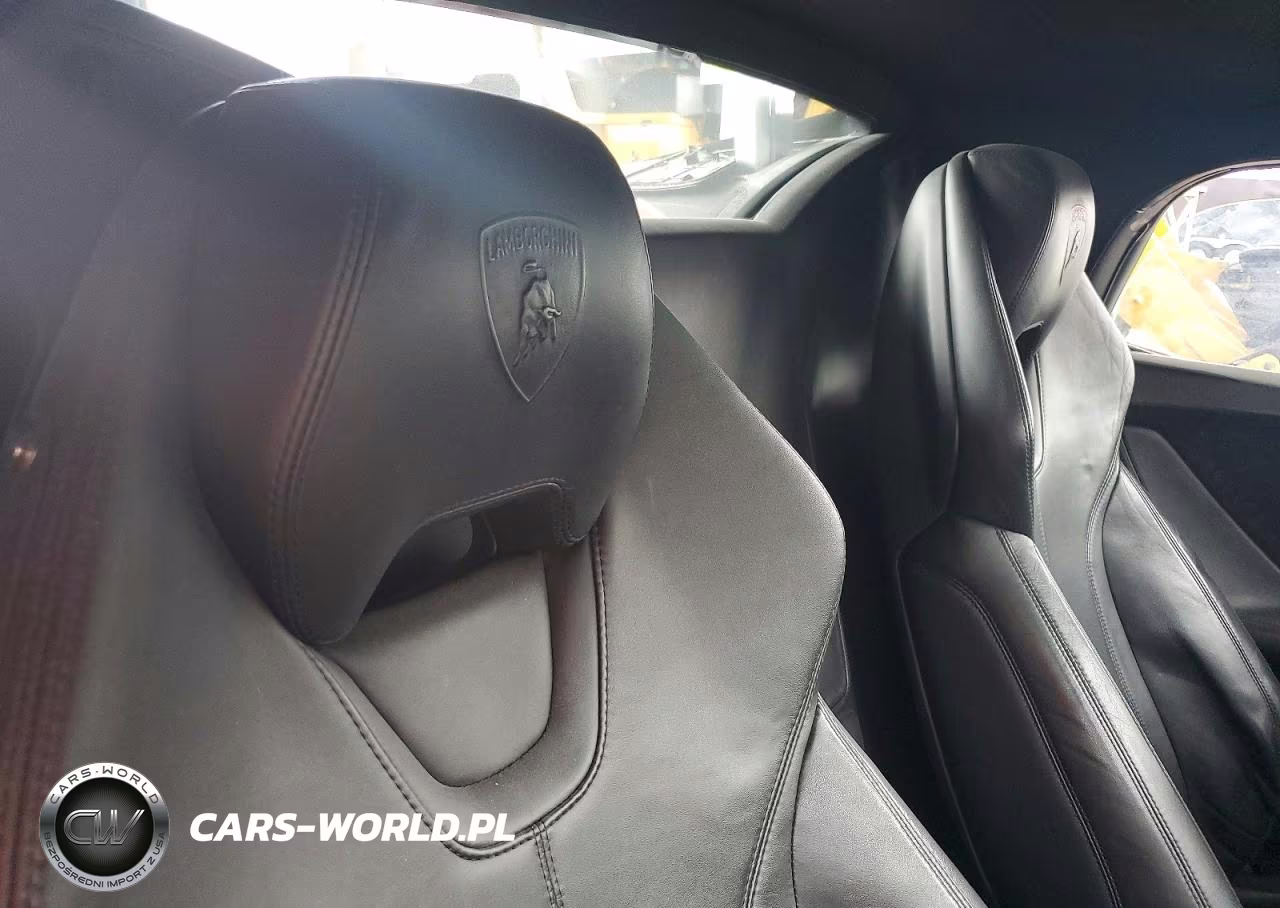 2022 Lamborghini Huracan Evo VIN:ZHWUT5ZF3NLA18778 - 10
