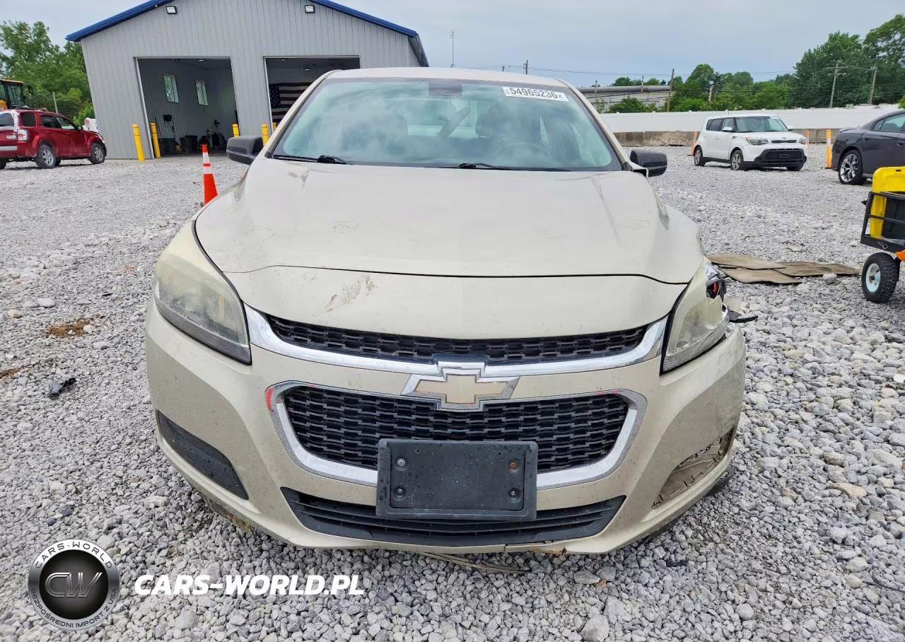 2015 Chevrolet Malibu Ls VIN:1G11B5SL1FF180980 - 5