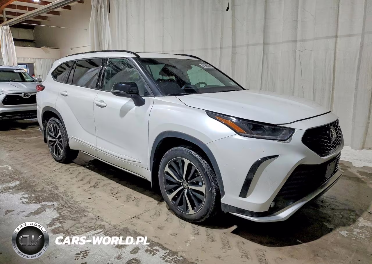 2022 Toyota Highlander Xse VIN:5TDLZRBH4NS251179 - 4