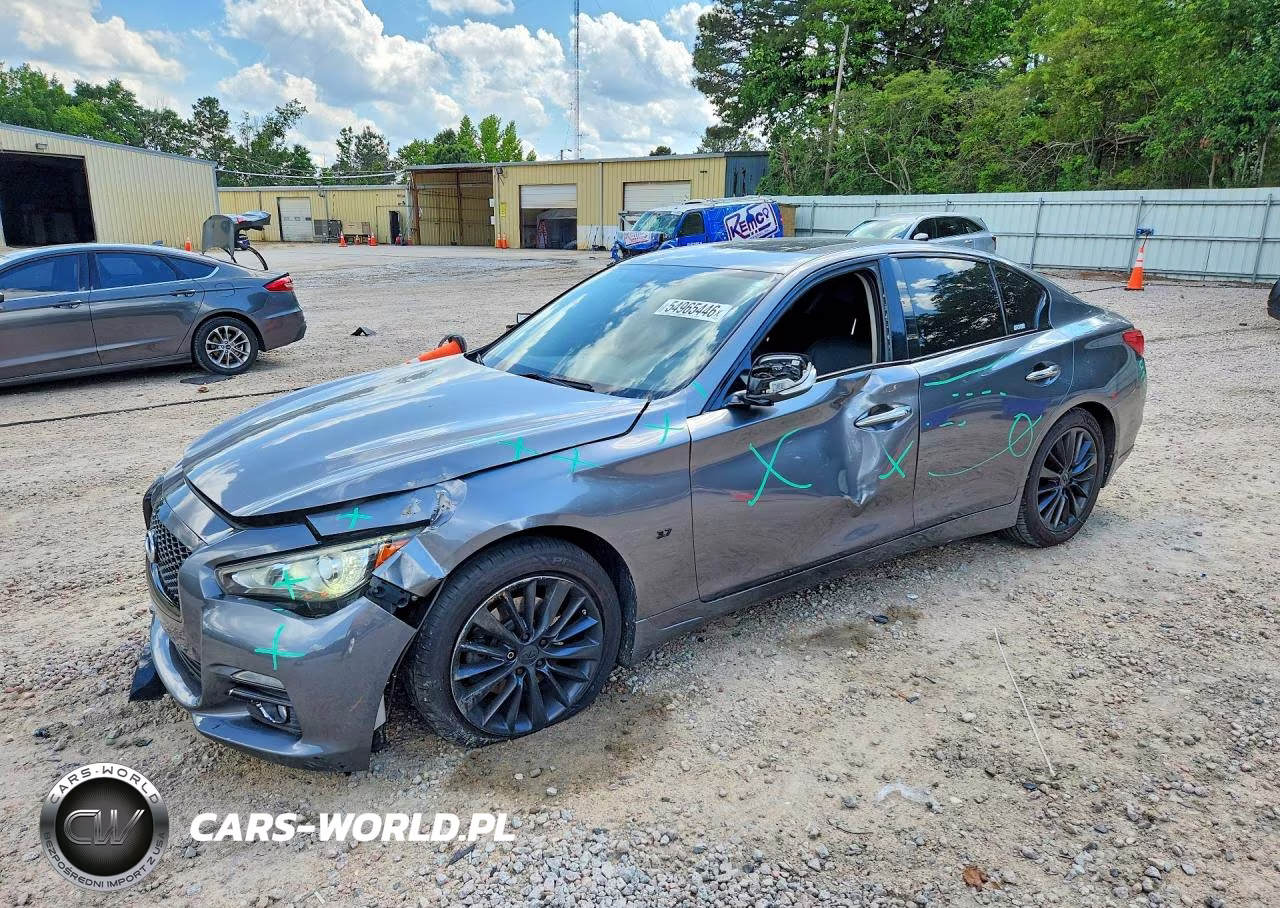 2015 Infiniti Q50 Premium