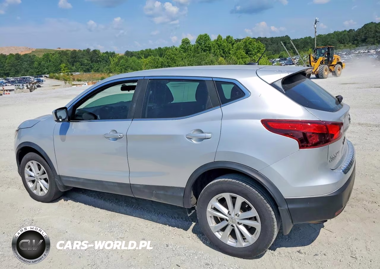 2018 Nissan Rogue Sport S VIN:JN1BJ1CP5JW102710 - 2