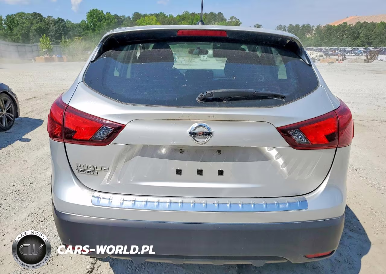 2018 Nissan Rogue Sport S VIN:JN1BJ1CP5JW102710 - 6