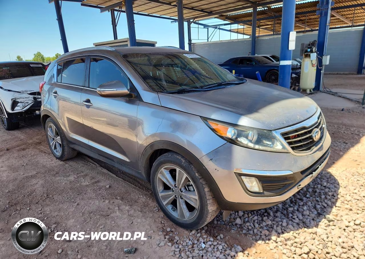 2014 Kia Sportage Sx VIN:KNDPC3A65E7664318 - 4