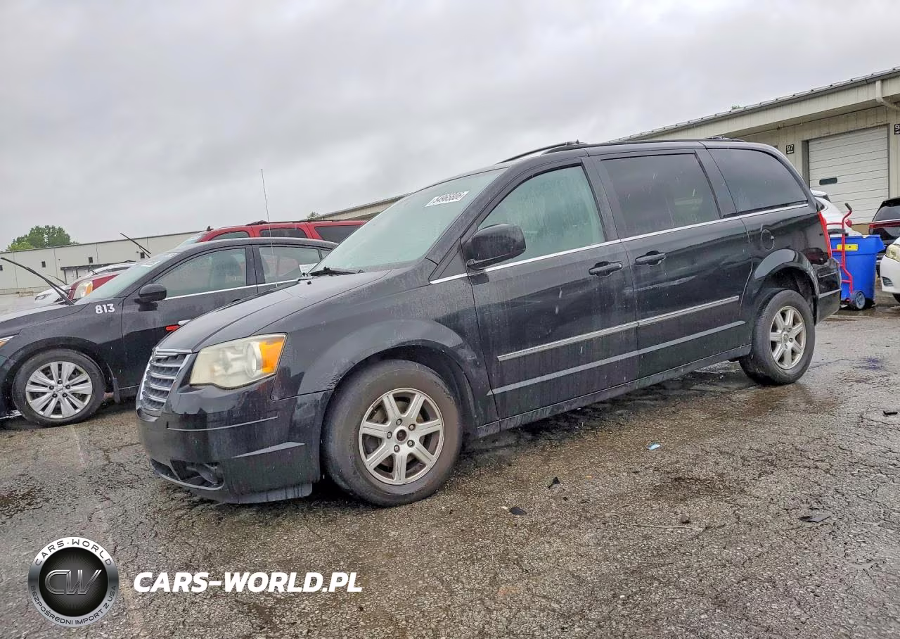2010 Chrysler Town & Country Touring Plus