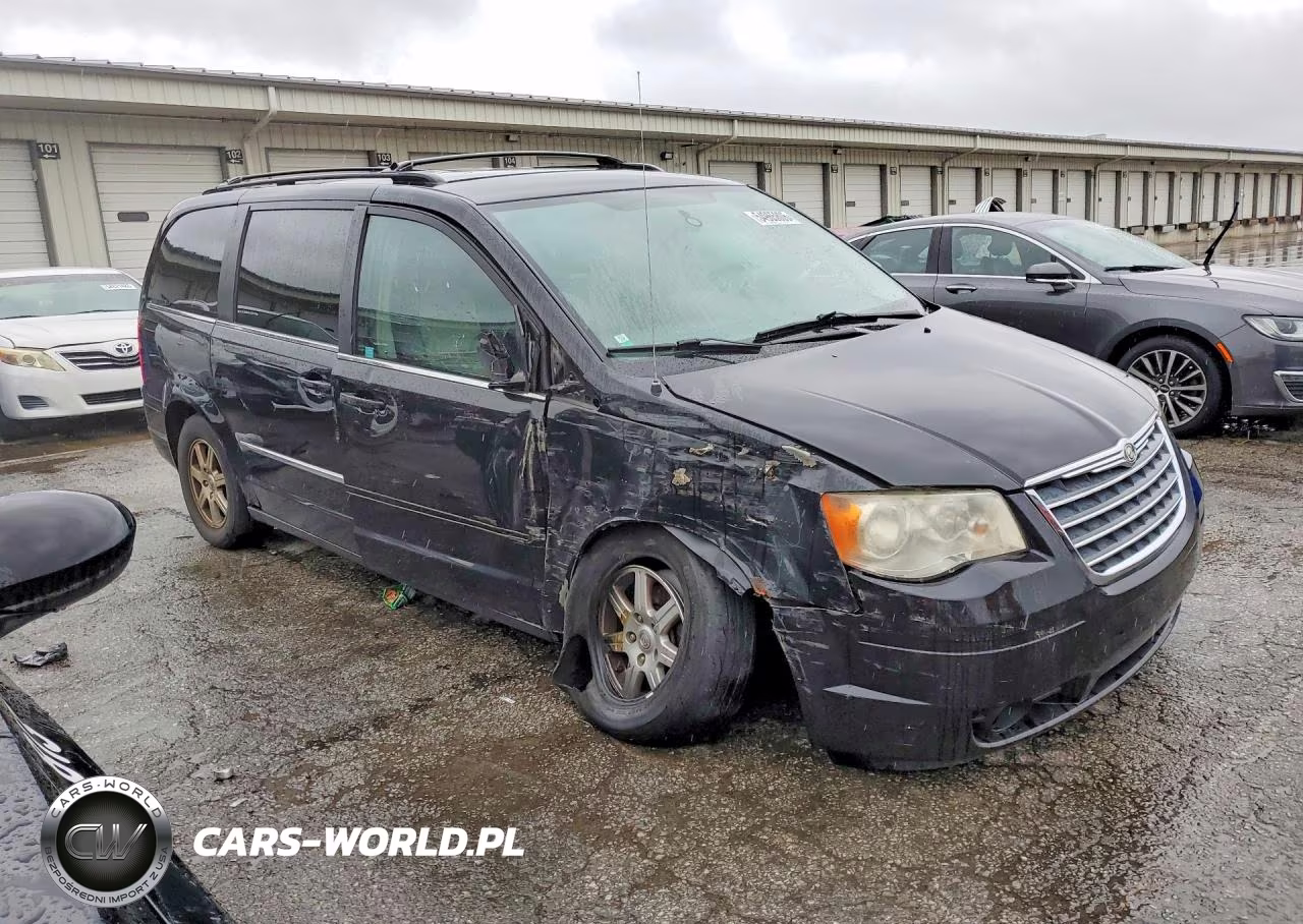 2010 Chrysler Town & Country Touring Plus VIN:2A4RR8D1XAR386927 - 4
