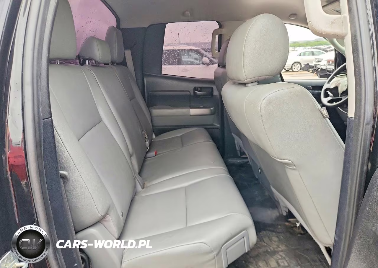 2012 Toyota Tundra VIN:5TFRM5F17CX046686 - 10