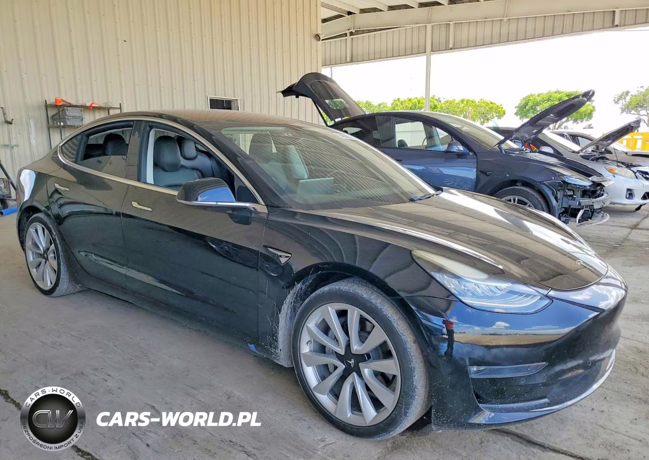2018 Tesla Model 3 VIN:5YJ3E1EA2JF175763 - 4