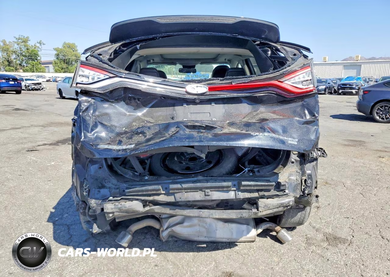 2018 Ford Edge Titanium VIN:2FMPK4K83JBC32915 - 6