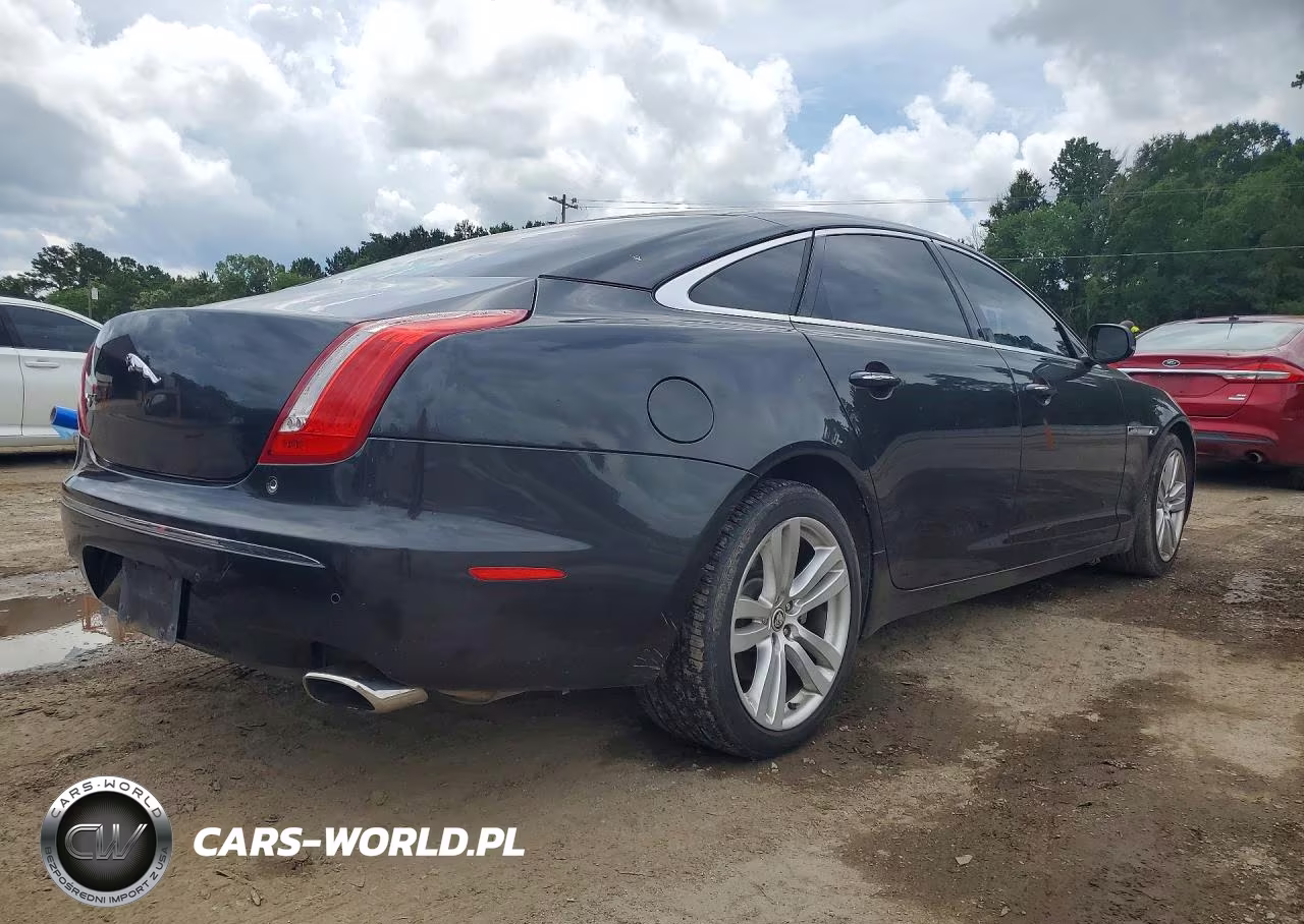 2011 Jaguar Xjl VIN:SAJWA2GB3BLV14938 - 3