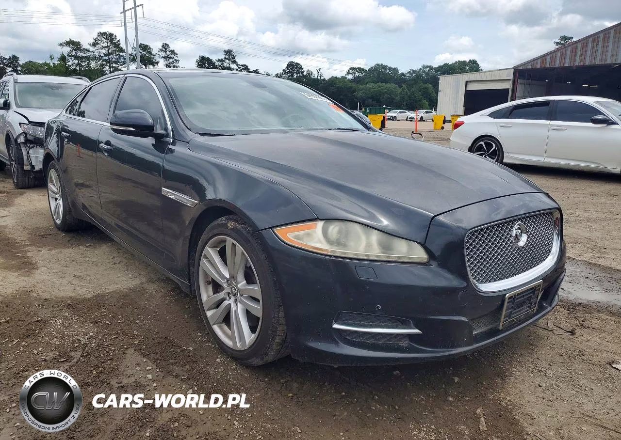 2011 Jaguar Xjl VIN:SAJWA2GB3BLV14938 - 4