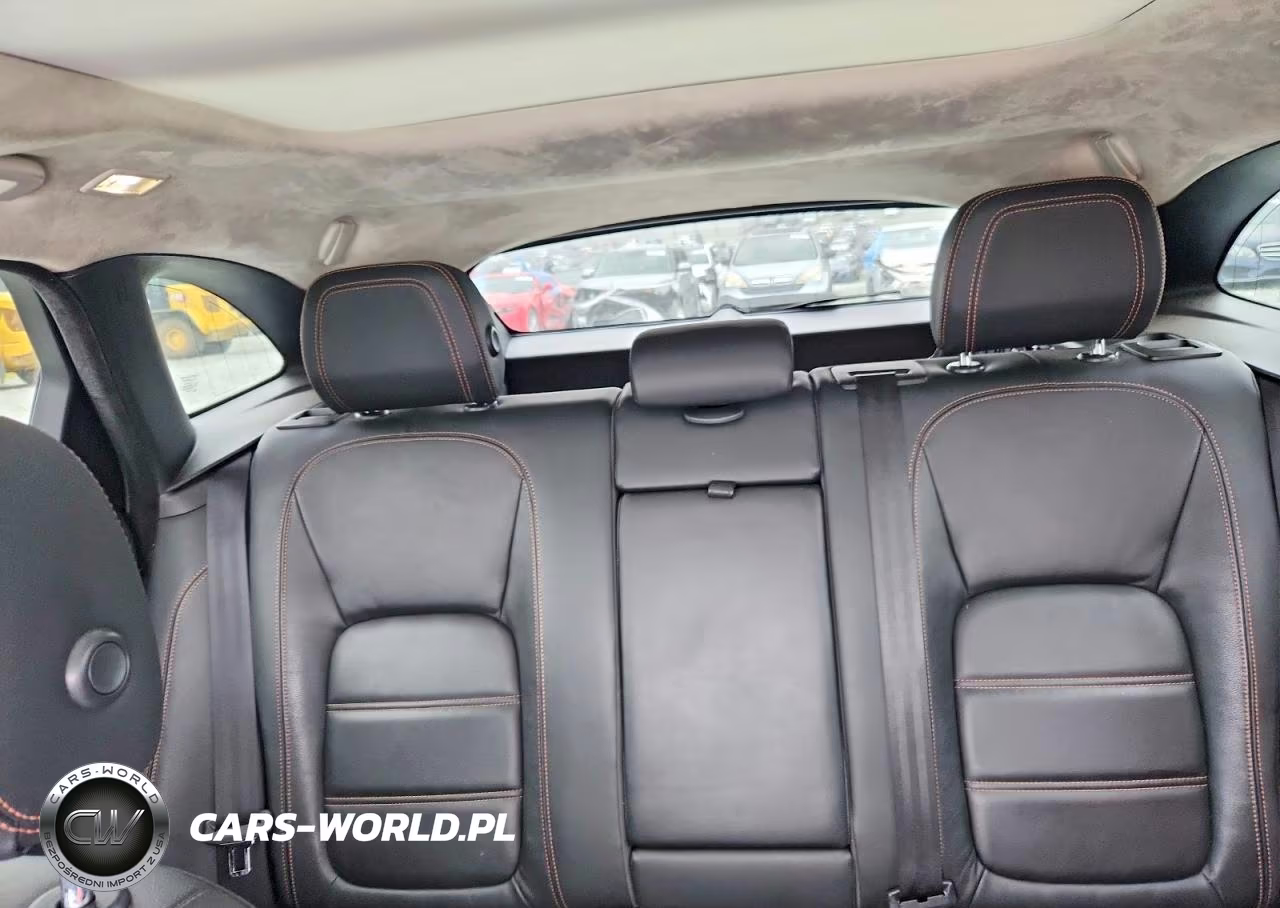 2019 Jaguar F-Pace Prestige VIN:SADCK2GX8KA393219 - 10