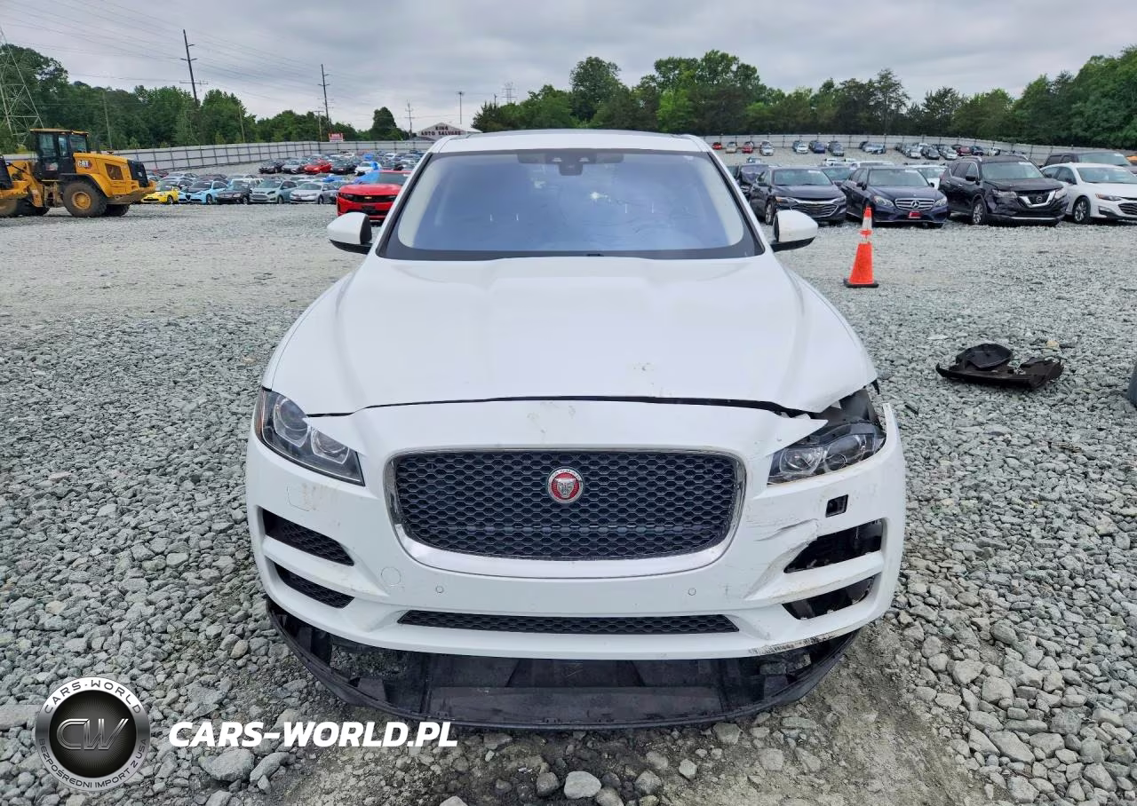 2019 Jaguar F-Pace Prestige VIN:SADCK2GX8KA393219 - 5