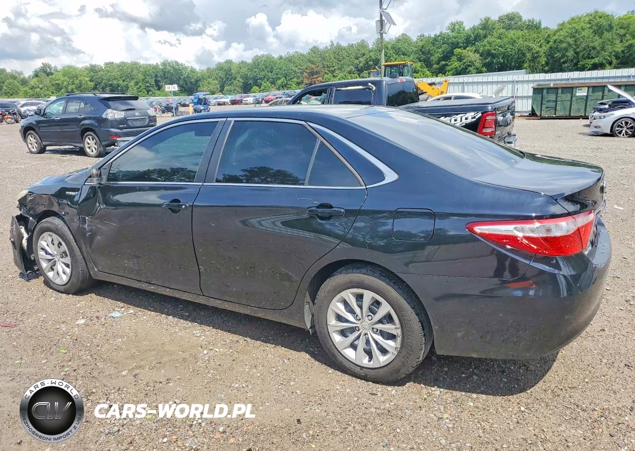 2016 Toyota Camry Hybrid Le VIN:4T1BD1FK3GU188295 - 2