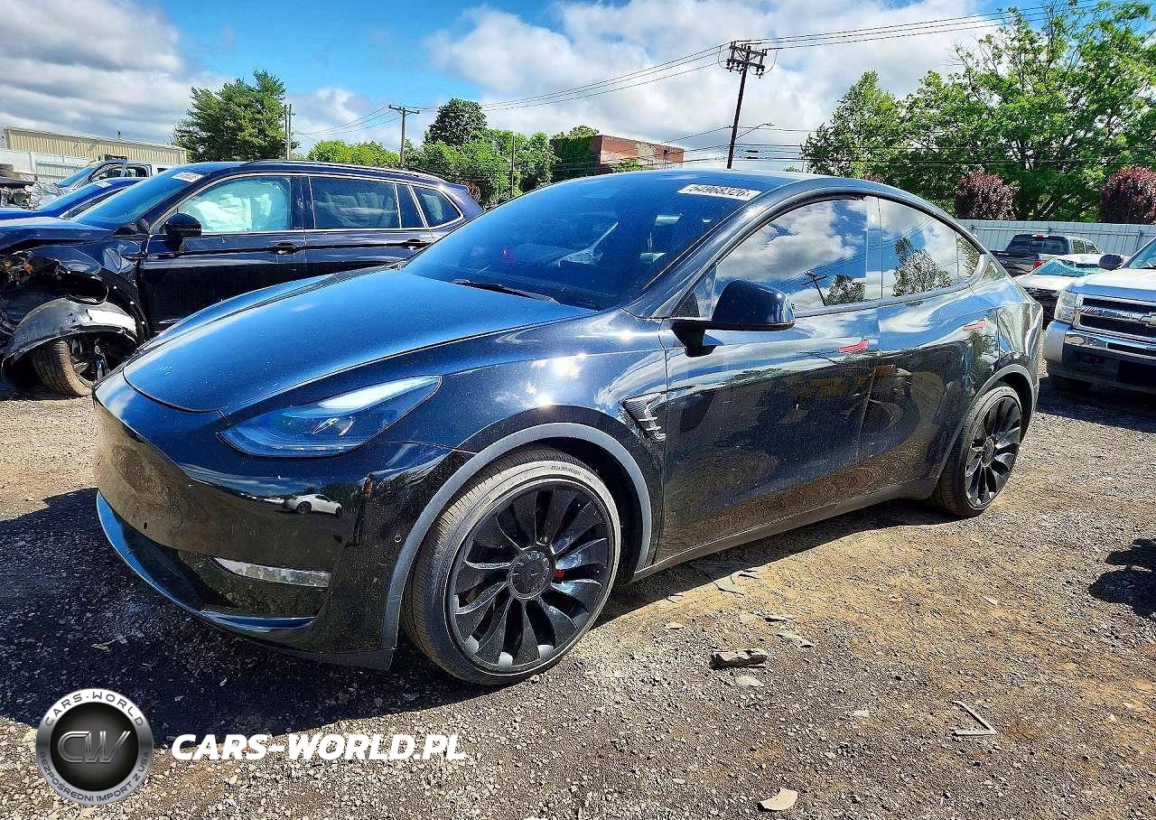 2022 Tesla Model Y – zdjęcie 1 z 12