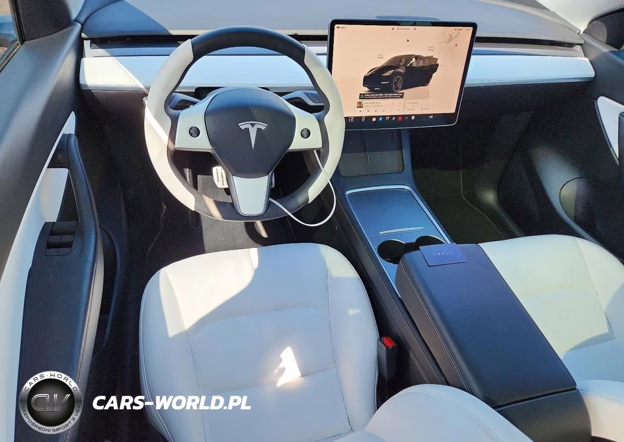 2022 Tesla Model Y VIN:7SAYGDEF0NF397580 - 8