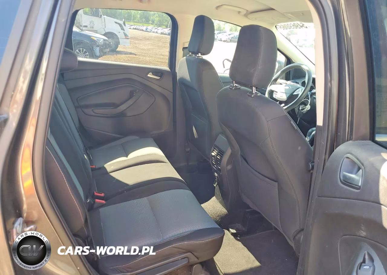 2018 Ford Escape Se VIN:1FMCU9GD3JUB76285 - 11