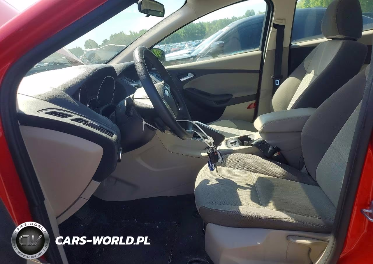2014 Ford Focus Se VIN:1FADP3F2XEL102540 - 7