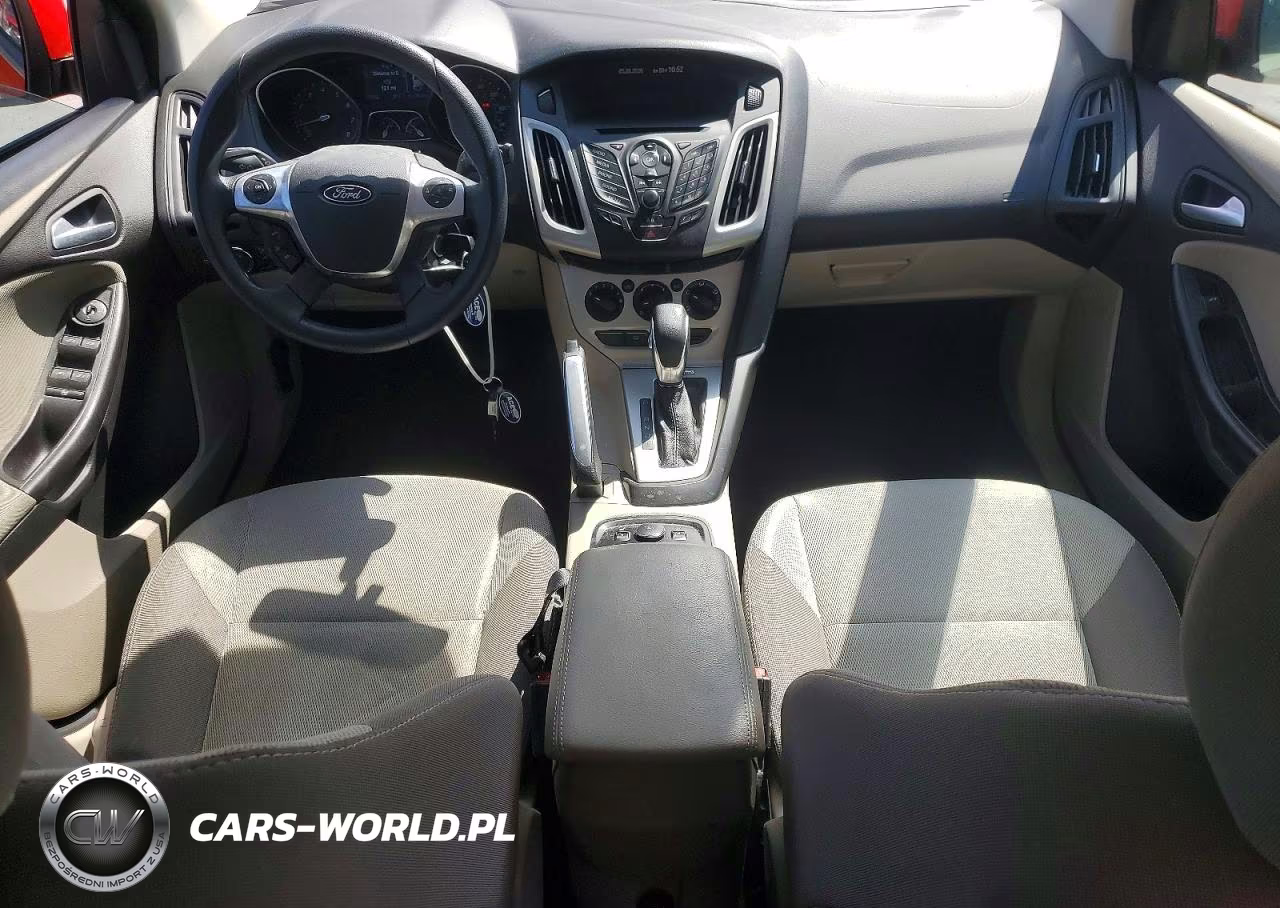2014 Ford Focus Se VIN:1FADP3F2XEL102540 - 8