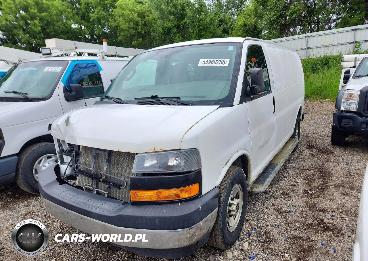 2017 GMC Savana G2500