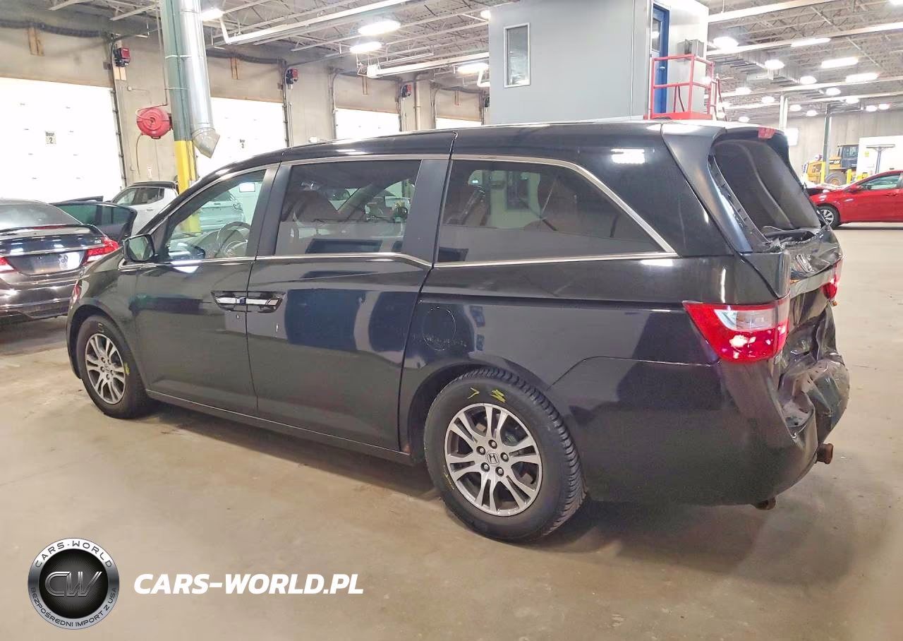 2013 Honda Odyssey Exl VIN:5FNRL5H68DB010240 - 2