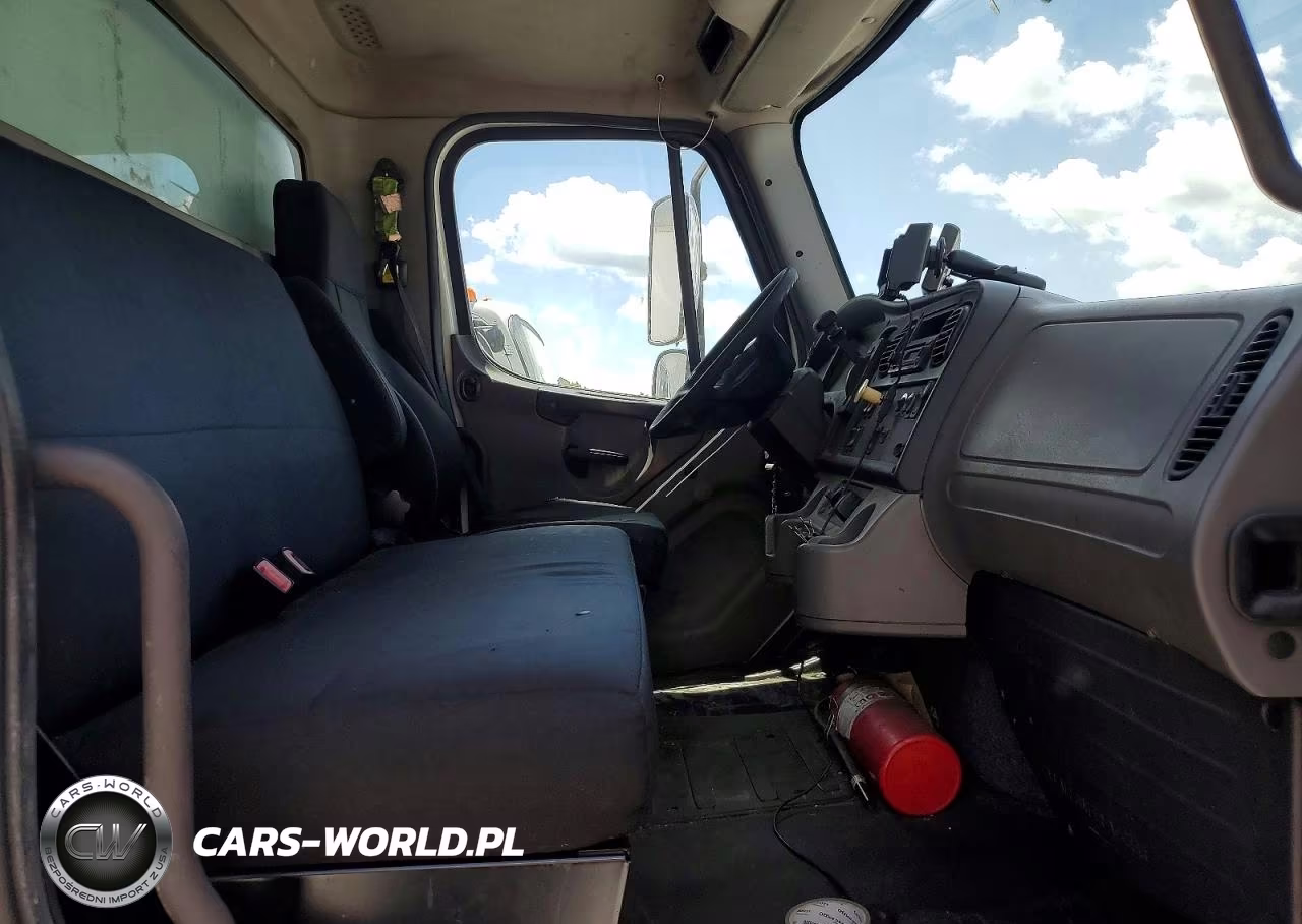 2014 Freightliner M2 106 Medium Duty VIN:3ALACWDT5EDFX7552 - 11