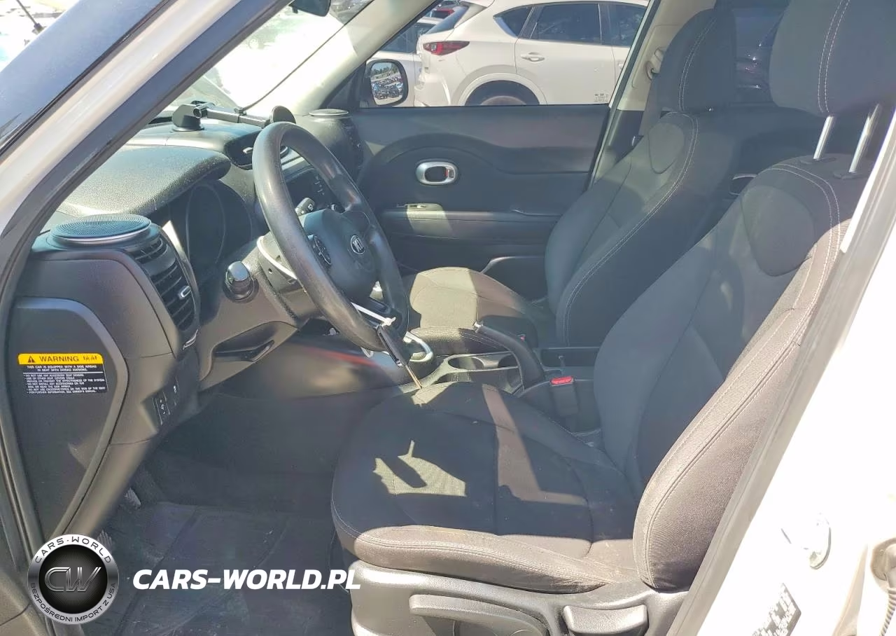 2018 Kia Soul Base VIN:KNDJN2A22J7556451 - 7