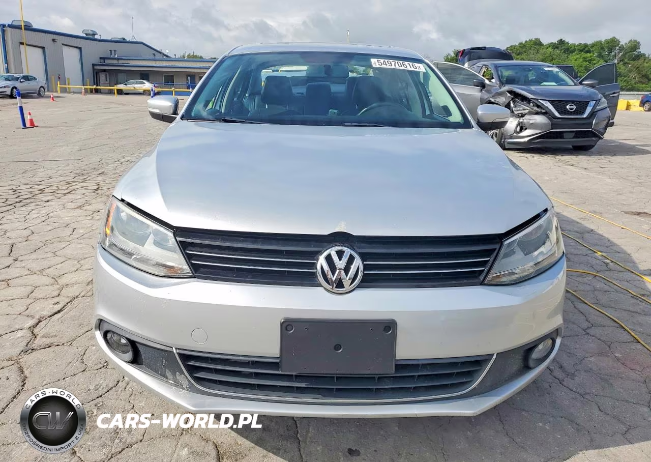 2014 Volkswagen Jetta Sel VIN:3VWL17AJ3EM404132 - 5