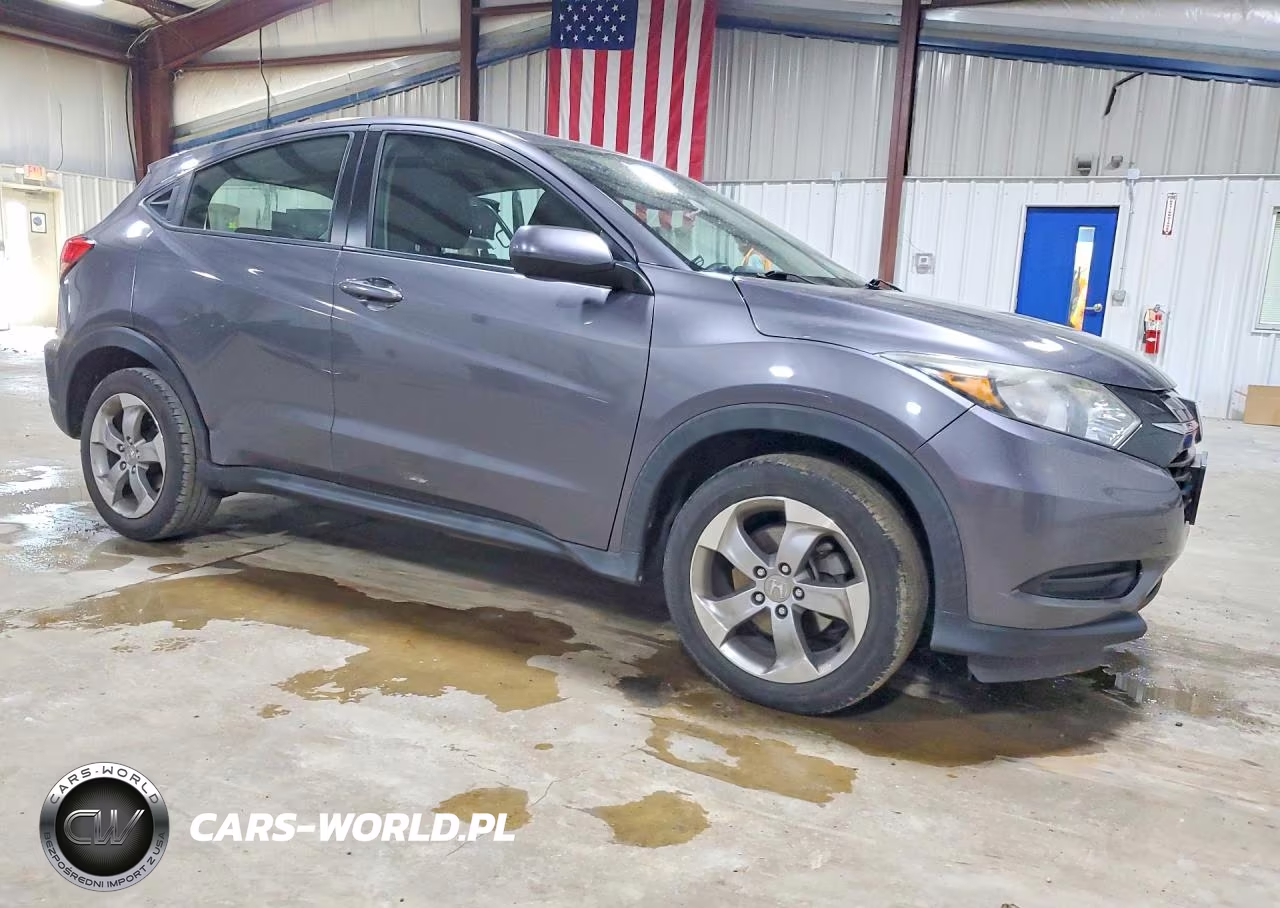 2018 Honda Hr-V Lx VIN:3CZRU6H35JG729034 - 4