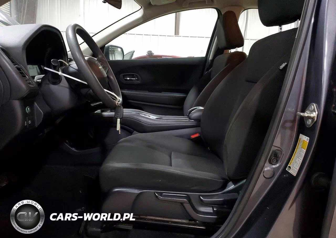 2018 Honda Hr-V Lx VIN:3CZRU6H35JG729034 - 7