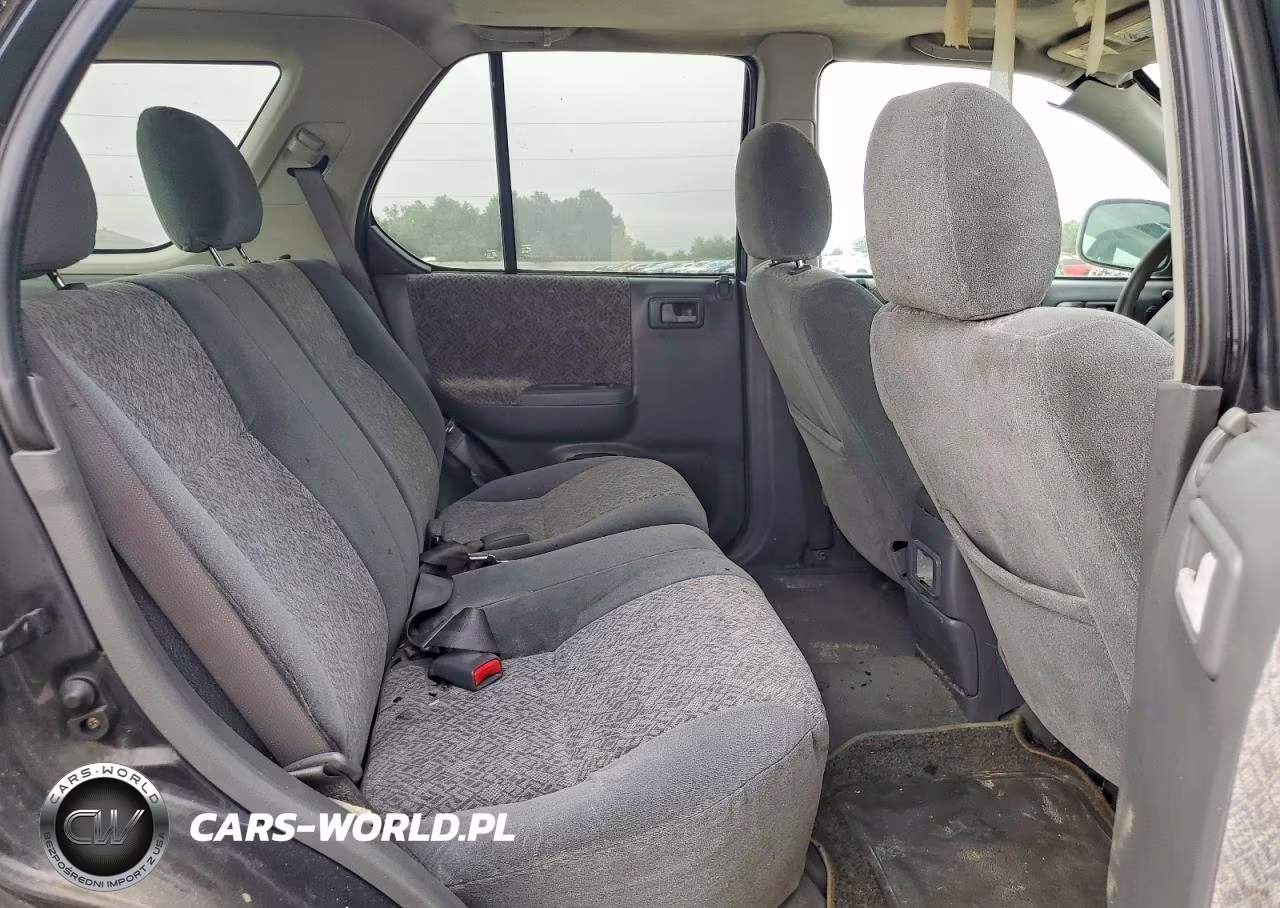2002 Isuzu Rodeo S VIN:4S2CK58W924333410 - 11