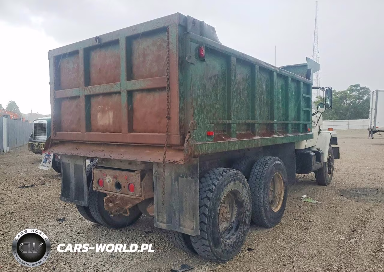 1986 GMC Dump Truck VIN:1GDT8C4Y9GV535893 - 4