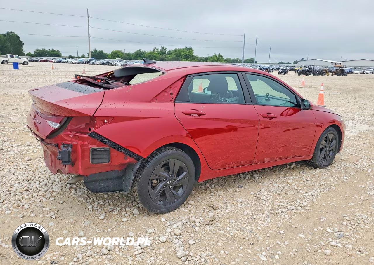2021 Hyundai Elantra Sel VIN:KMHLM4AG5MU193230 - 3