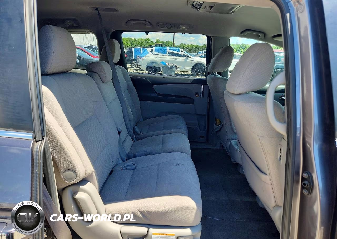 2016 Honda Odyssey Se VIN:5FNRL5H36GB086064 - 11