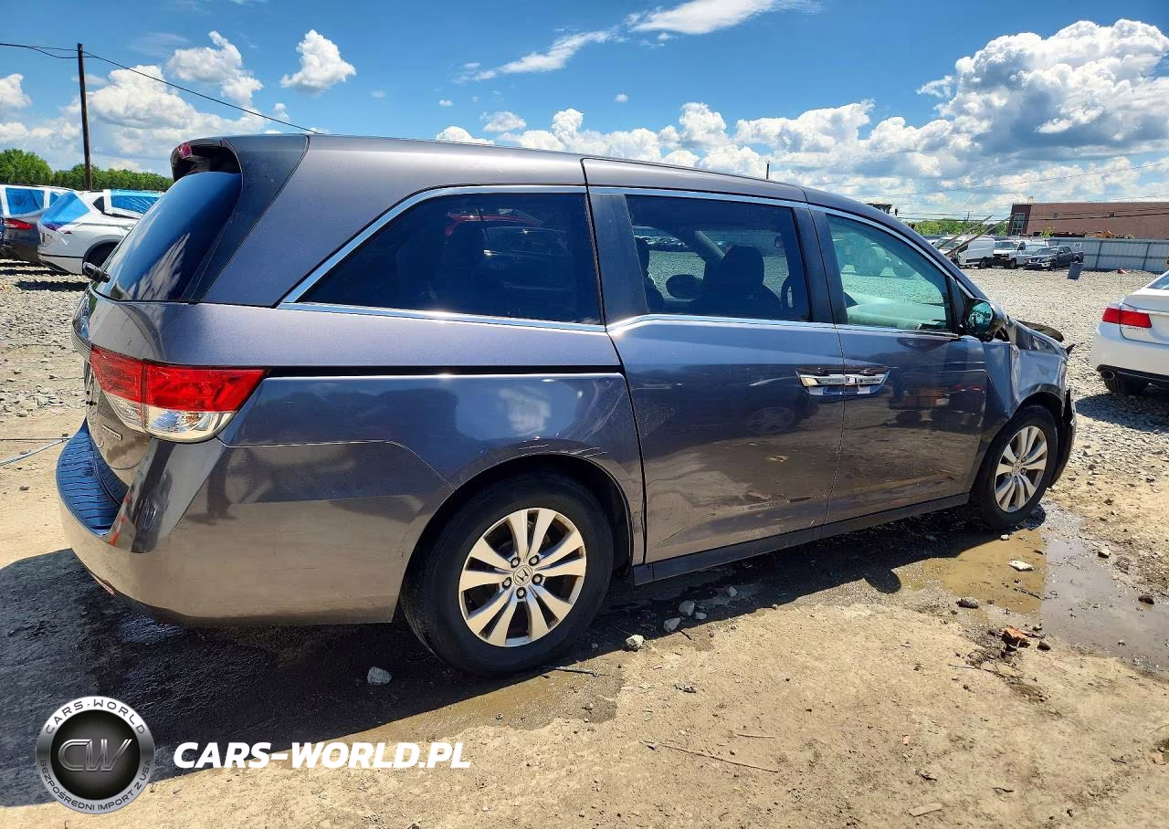 2016 Honda Odyssey Se VIN:5FNRL5H36GB086064 - 3