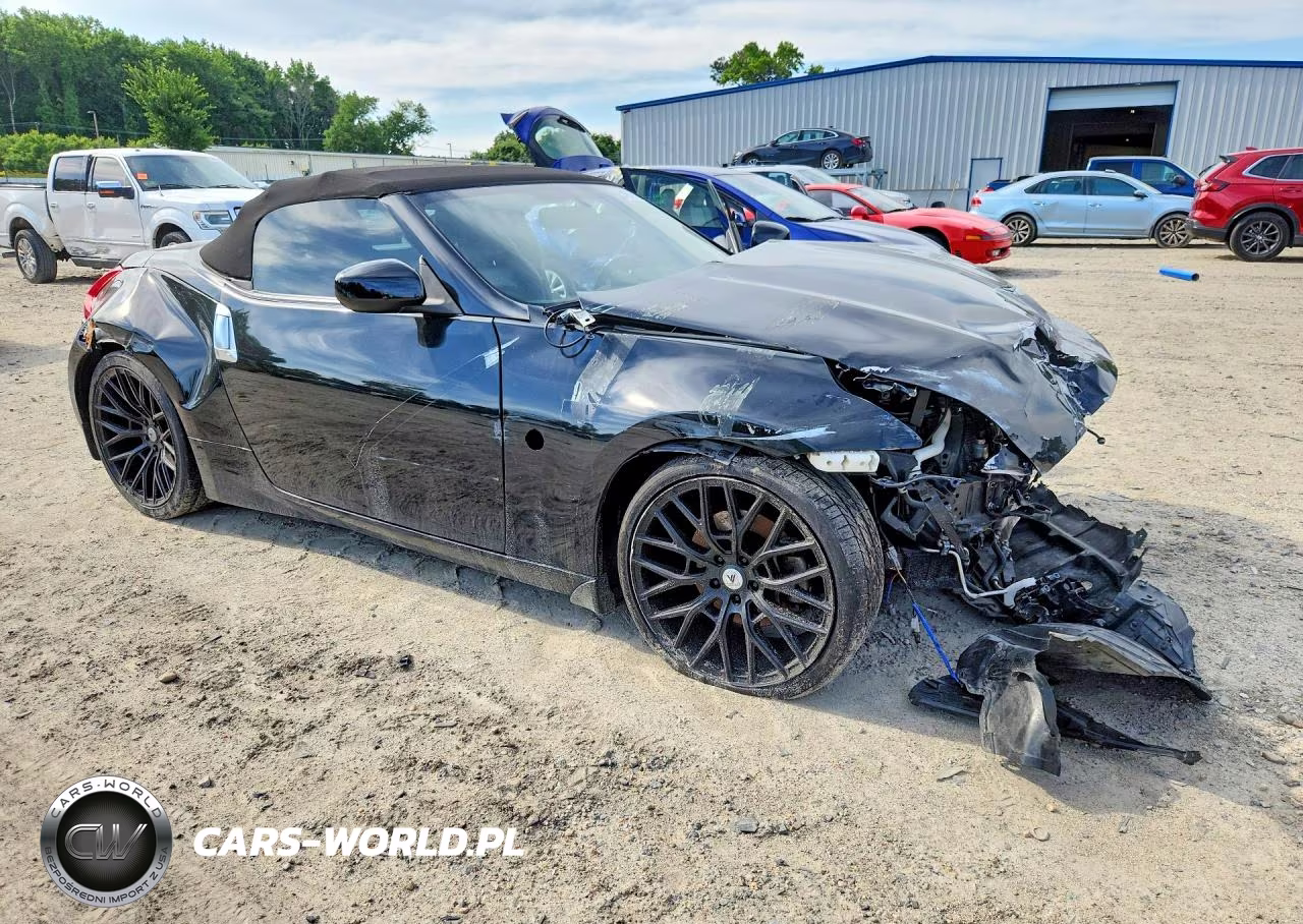 2017 Nissan 370Z Roadster Touring VIN:JN1AZ4FH9HM940383 - 4