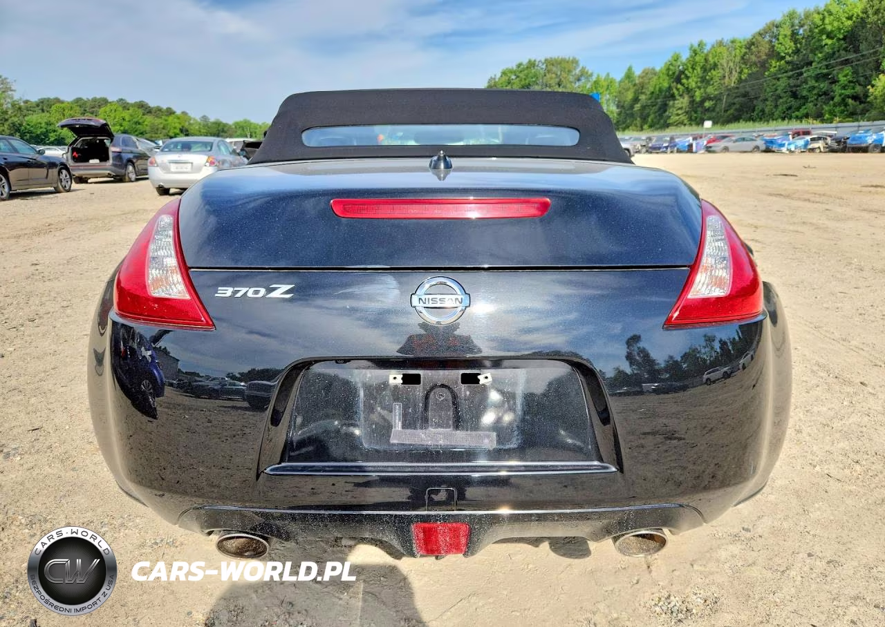 2017 Nissan 370Z Roadster Touring VIN:JN1AZ4FH9HM940383 - 6
