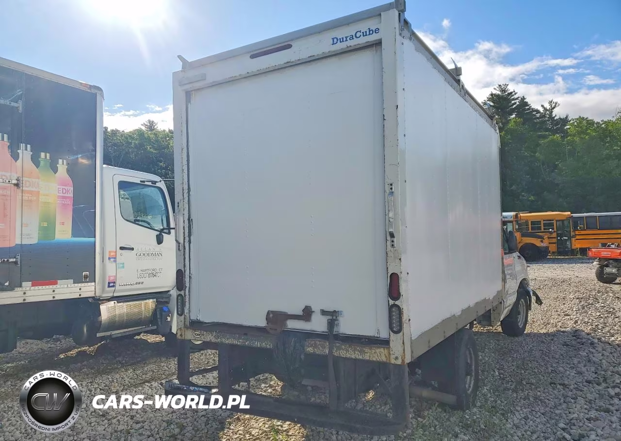 2019 Ford Econoline E350 Super Duty Cutaway Van VIN:1FDWE3F69KDC63054 - 3