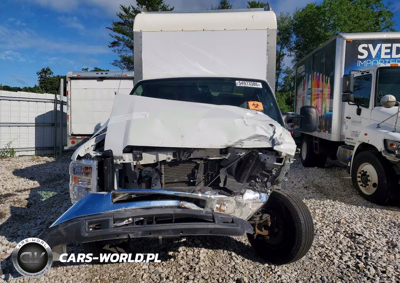 2019 Ford Econoline E350 Super Duty Cutaway Van VIN:1FDWE3F69KDC63054 - 5